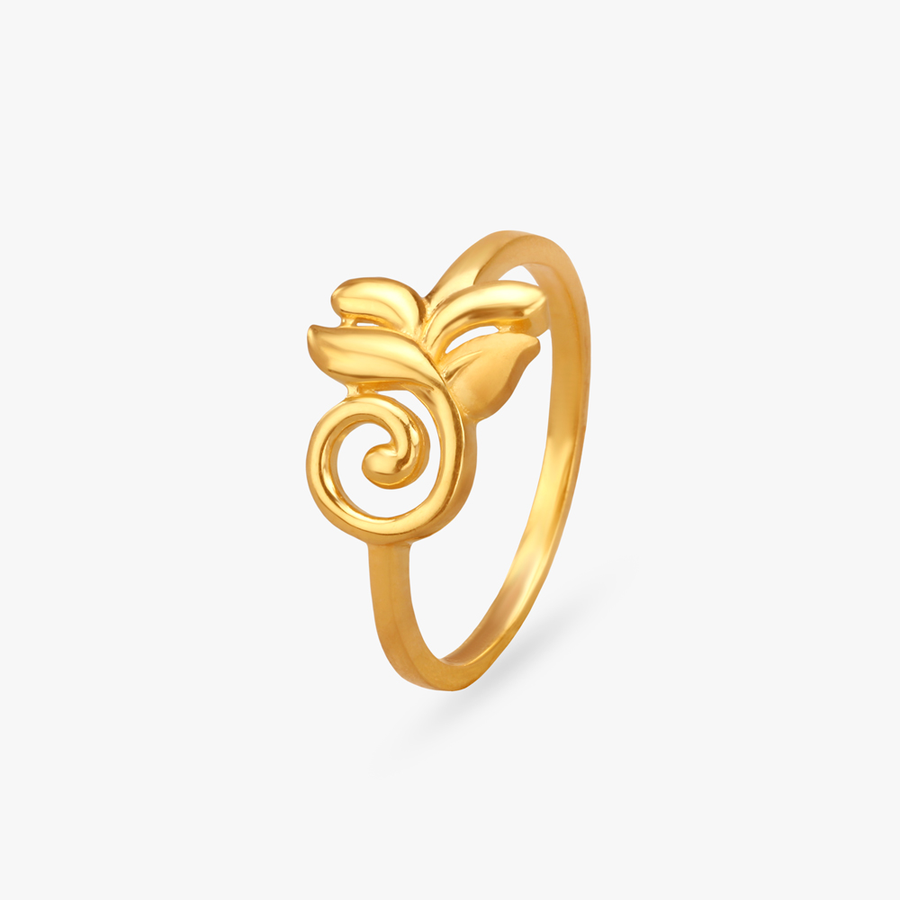 Gilded Blossom Gold Finger Ring