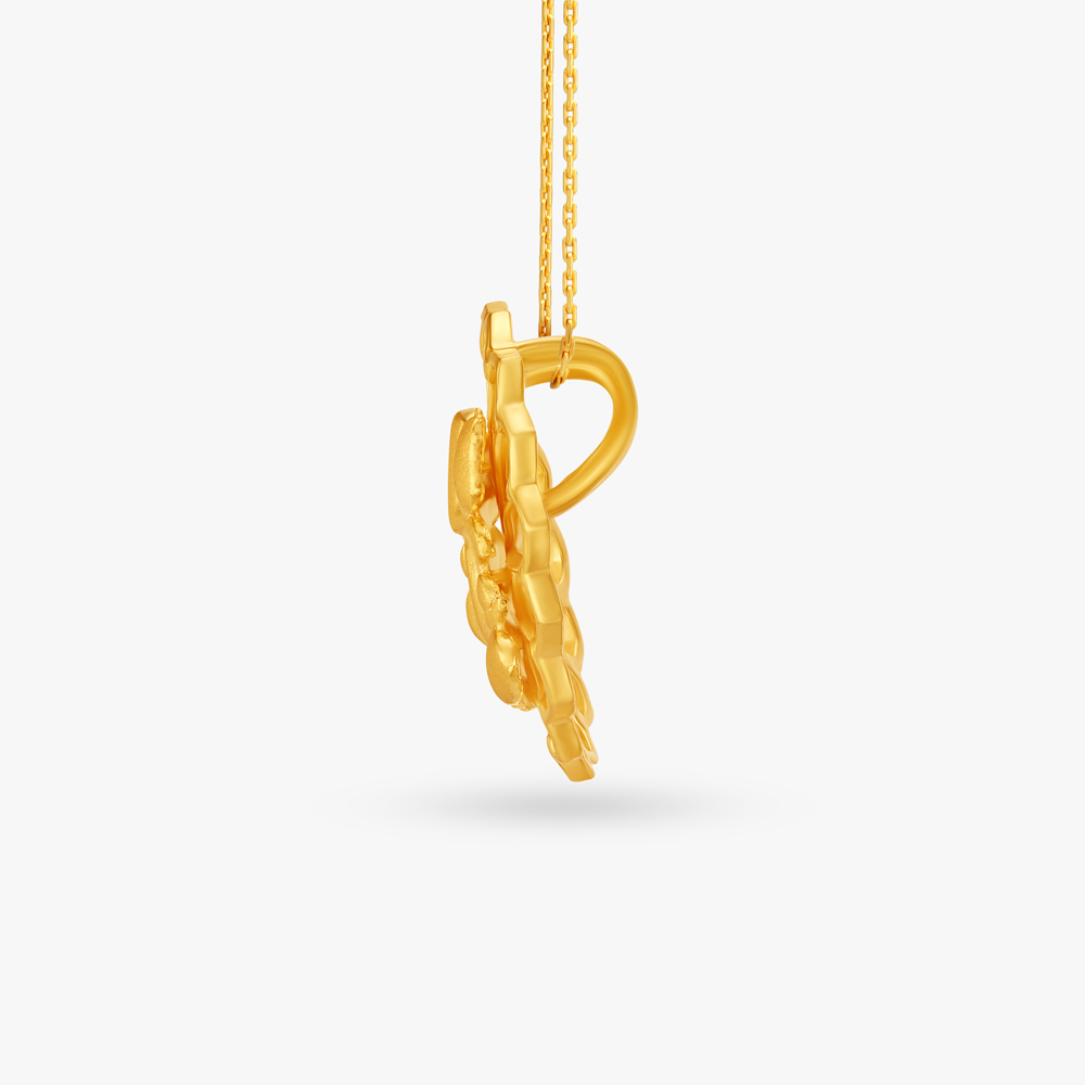 

Enchanting Gajavakra Pendant