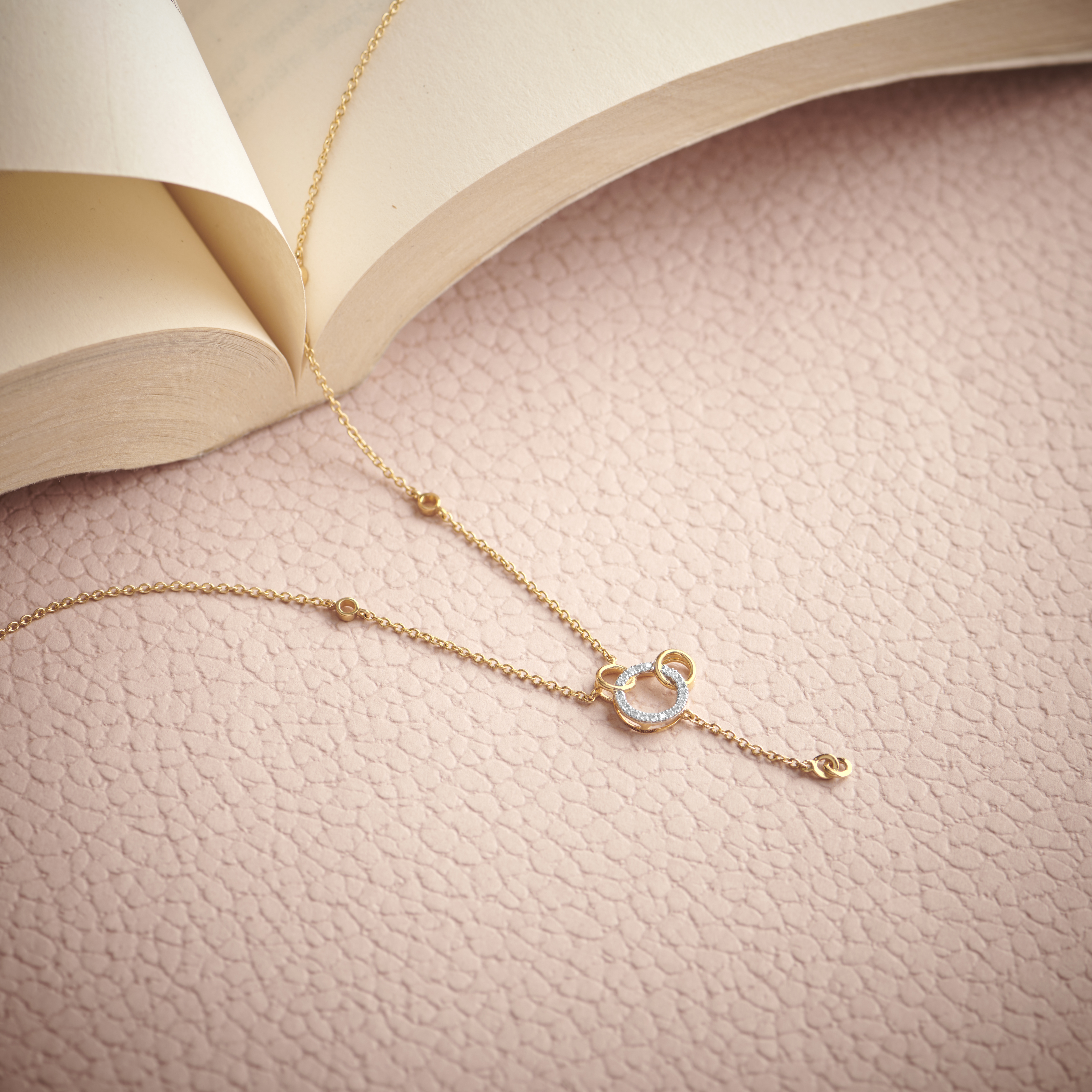 

Connected Circles Pendant with Chain for Kids