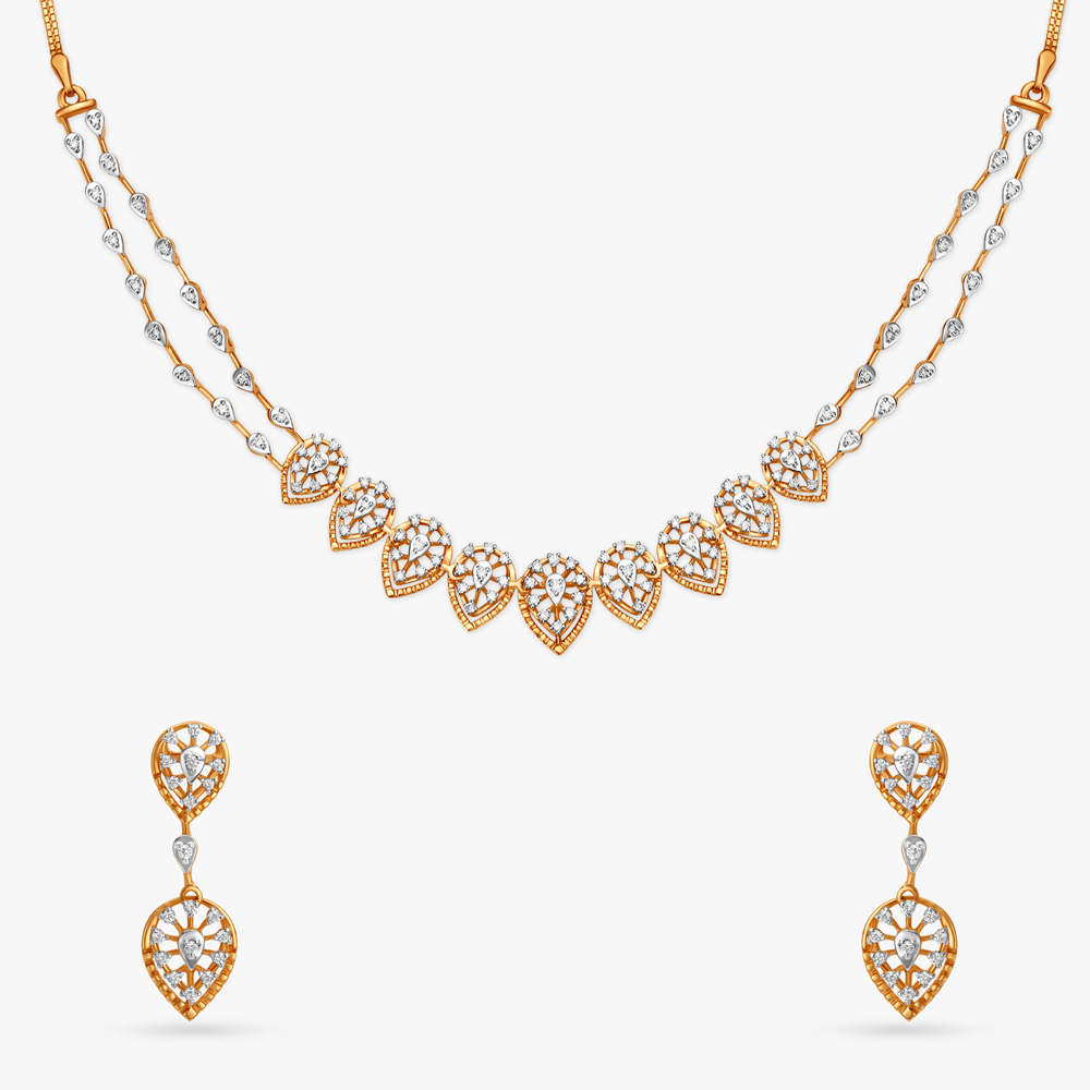 

Enchanting Leaves Diamond Necklace Set