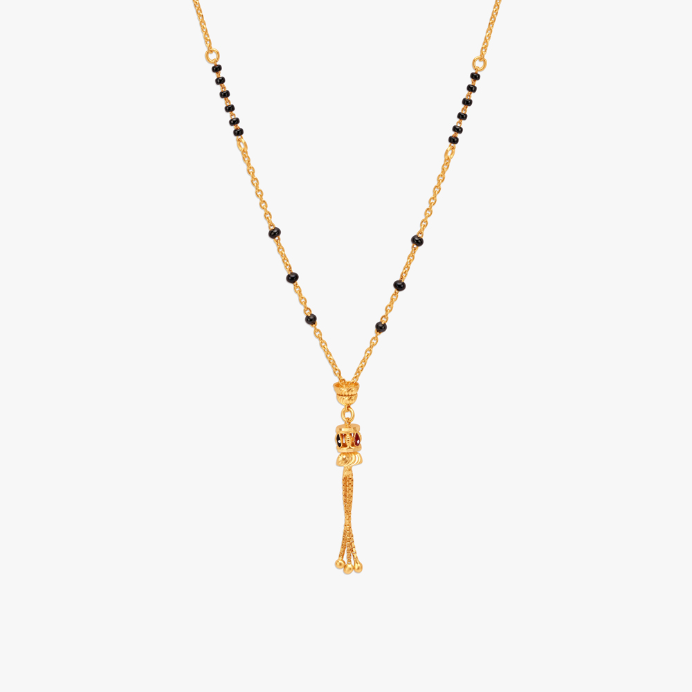 

Sleek Intricate Mangalsutra