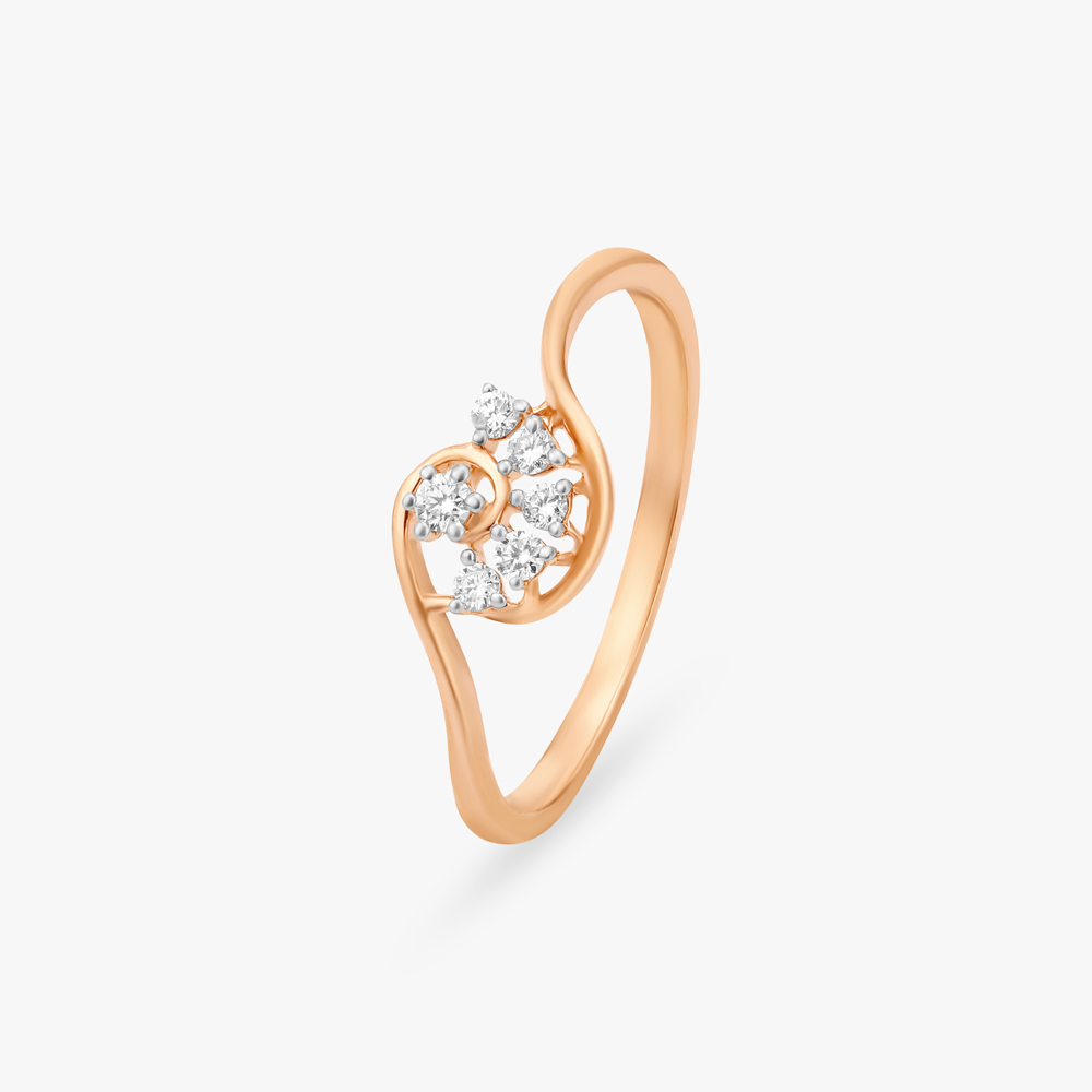 Semi Bloom Finger Ring