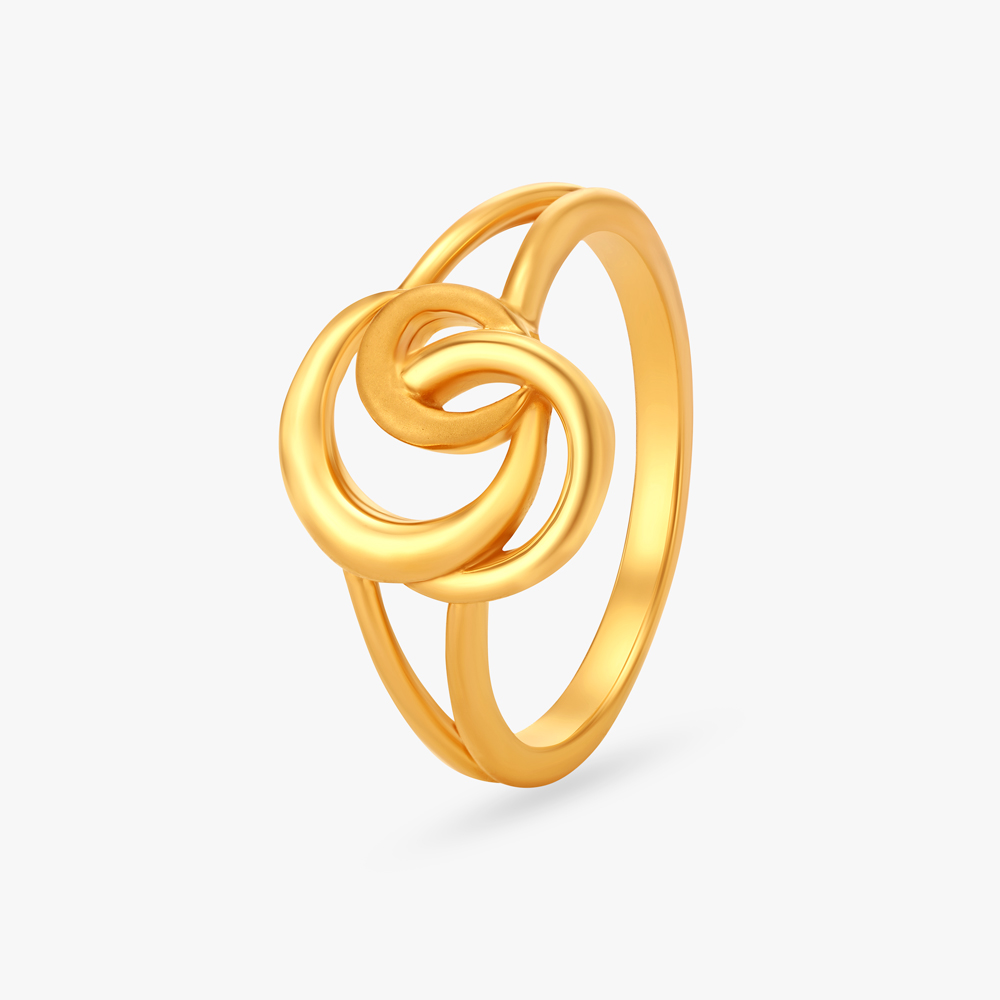 Interconnected Circles Ring