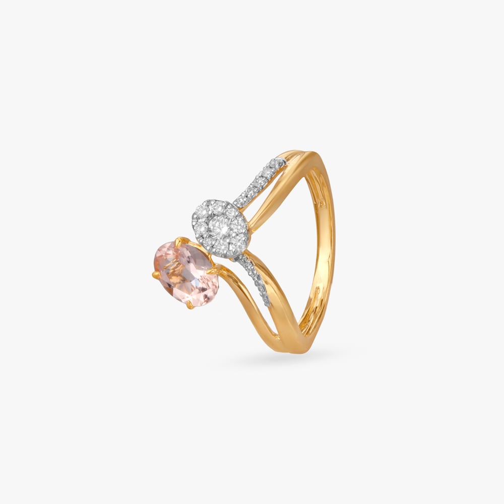 Rosy Cradle Diamond Finger Ring