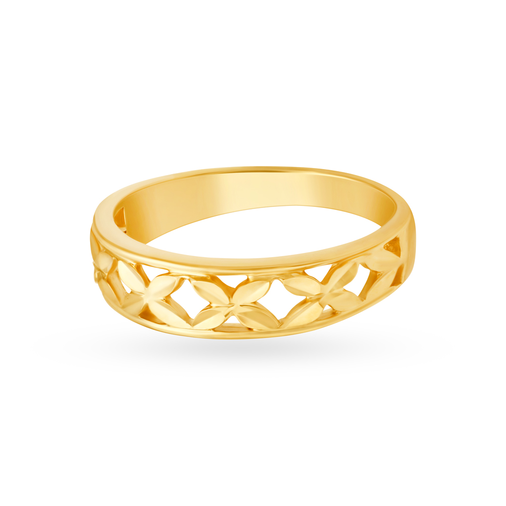 

Classic 22 Karat Yellow Gold Floral Finger Ring