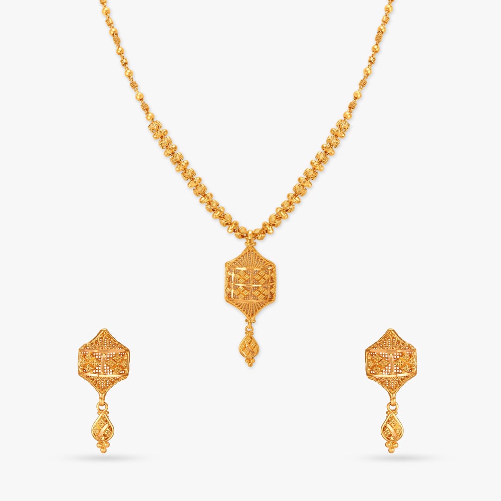 

Elegant Rawa-work Necklace Set