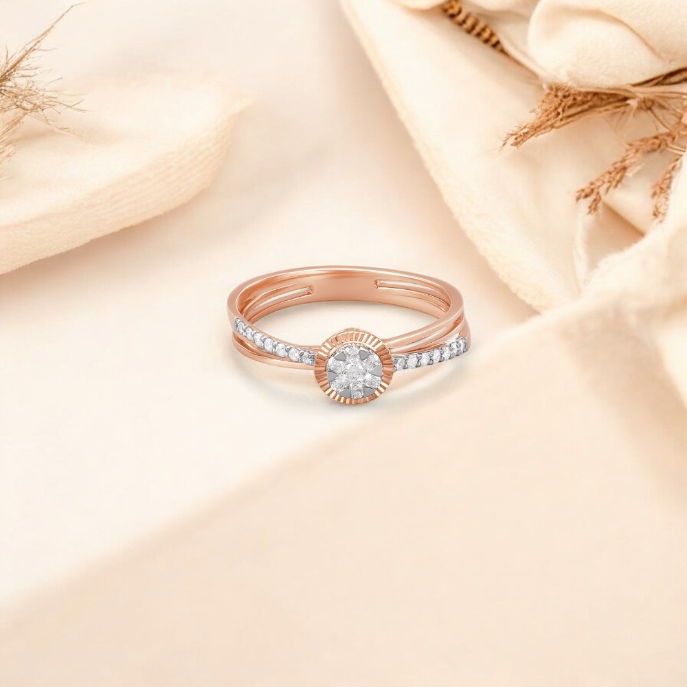 Dazzling Halo Diamond Finger Ring