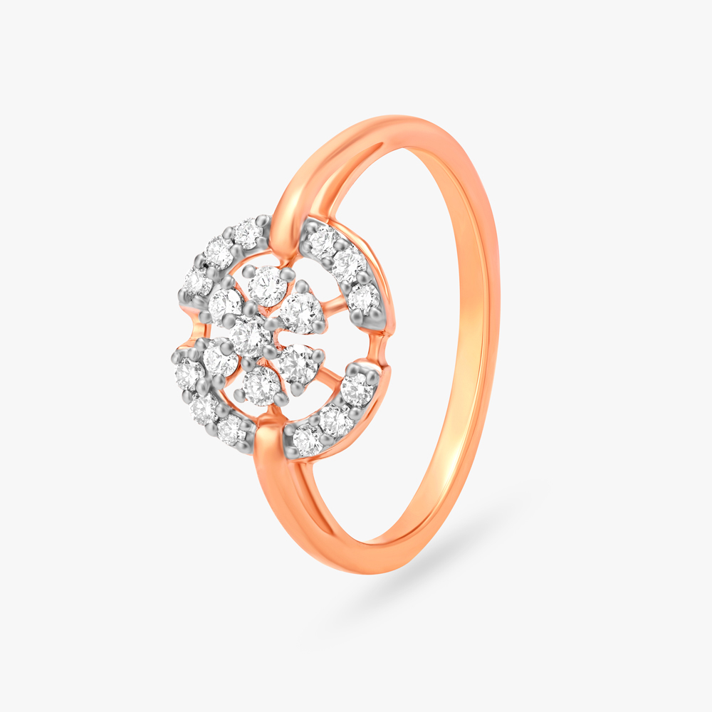Splendid Floral Diamond Ring