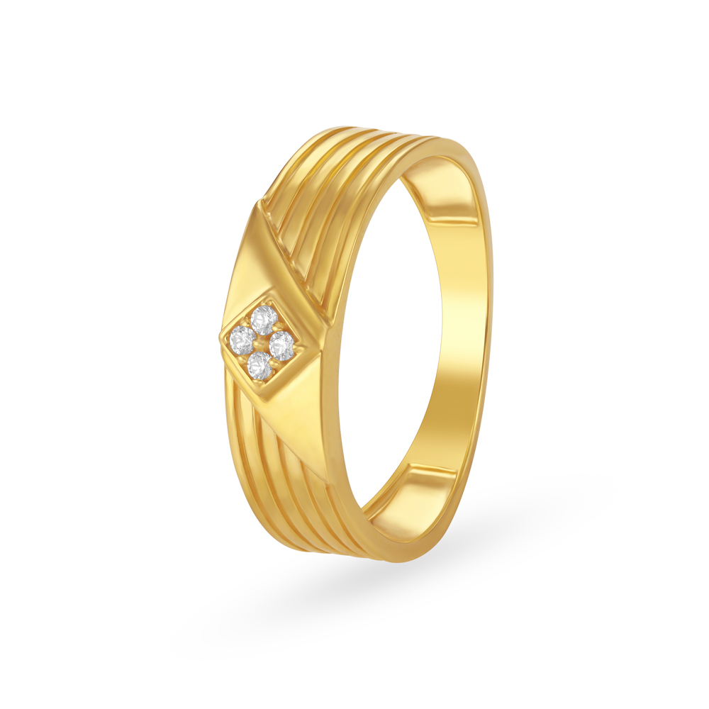 Chic Men's Gold Finger Ring