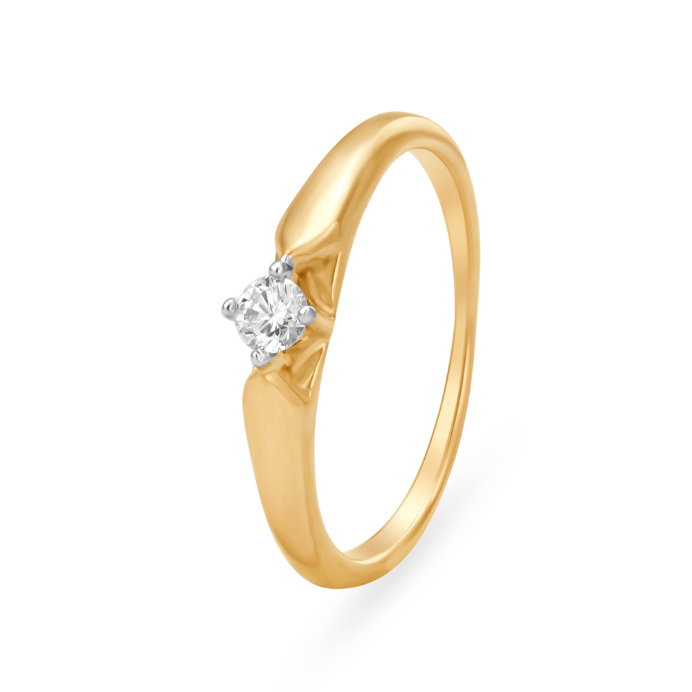 Classic Gold and Diamond Finger Ring
