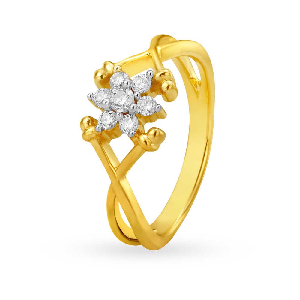 Floral Seven Stone Diamond Finger Ring