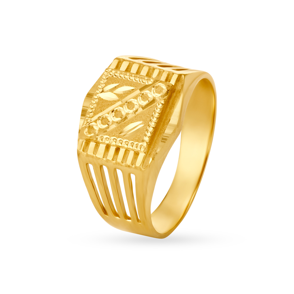 Stunning Gold Ring for Men