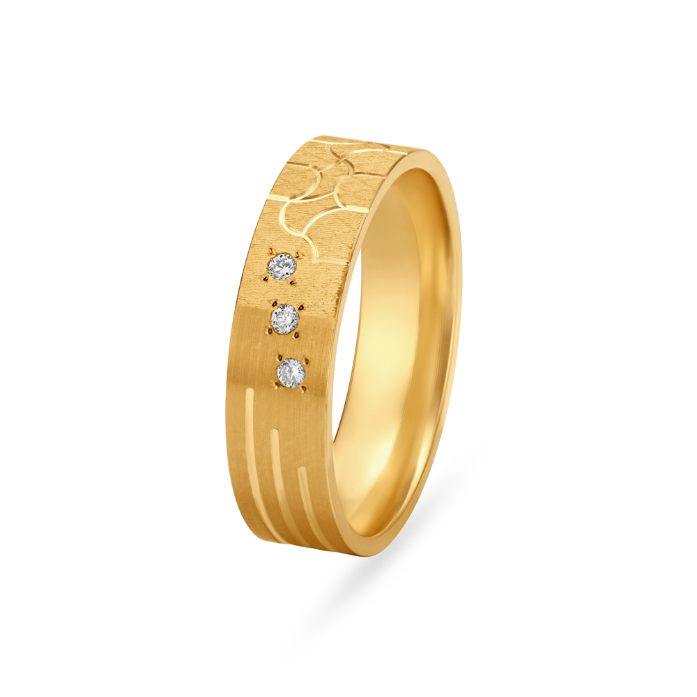 Classic Gold Finger Band
