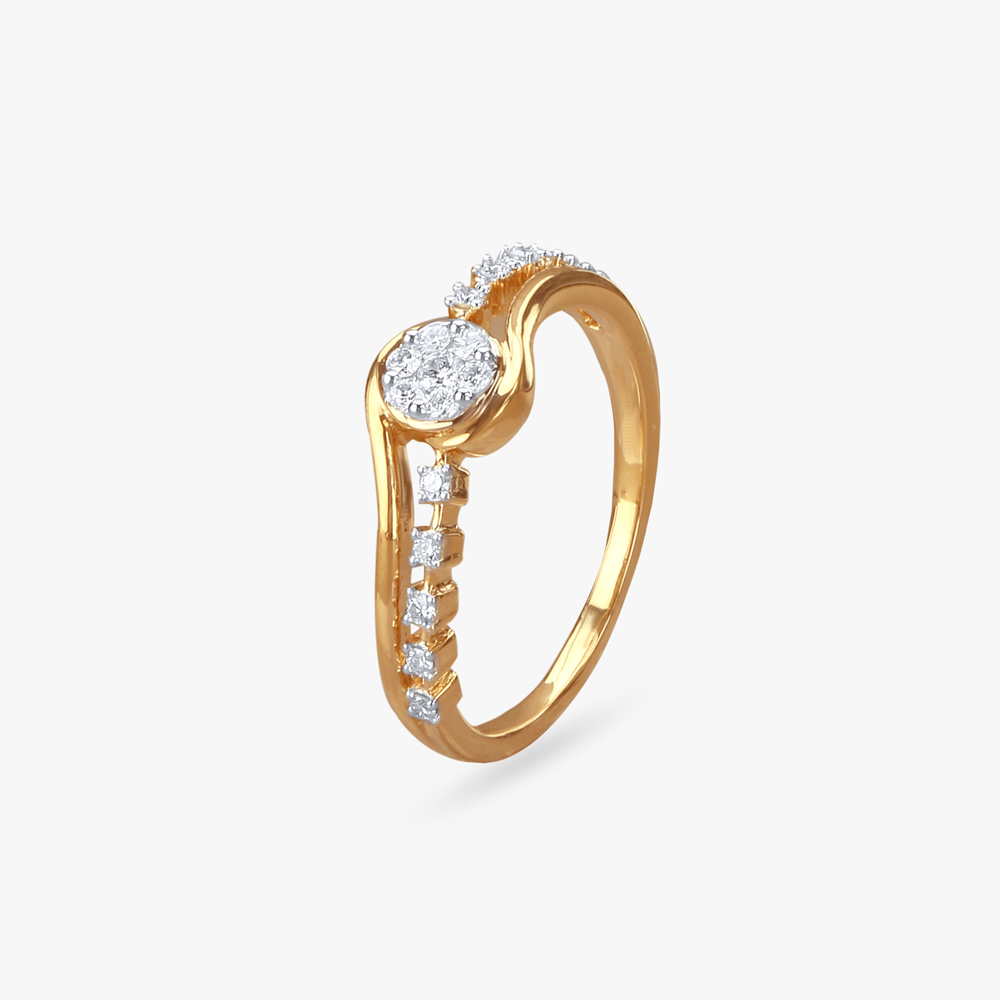 Sparkling Embrace Diamond Finger Ring