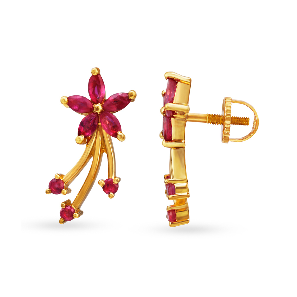 

Tantalizing 22 Karat Yellow Gold Floral Stud Earrings