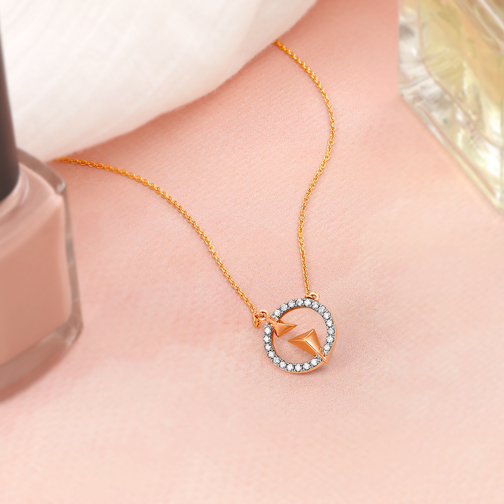 Sleek Pendant with Chain