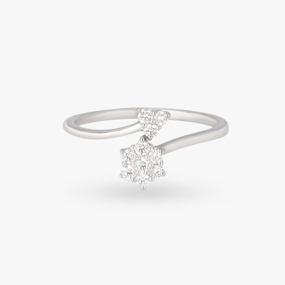 

Intertwining Diamond Finger Ring