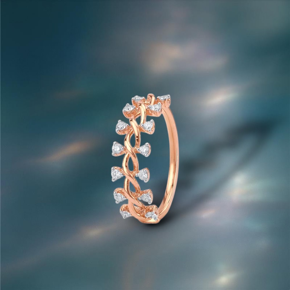 Ivy Glint Diamond Ring