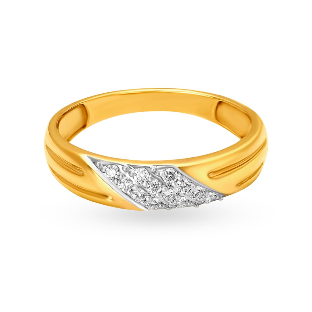 

Brilliant 18 Karat Gold And Diamond Finger Ring