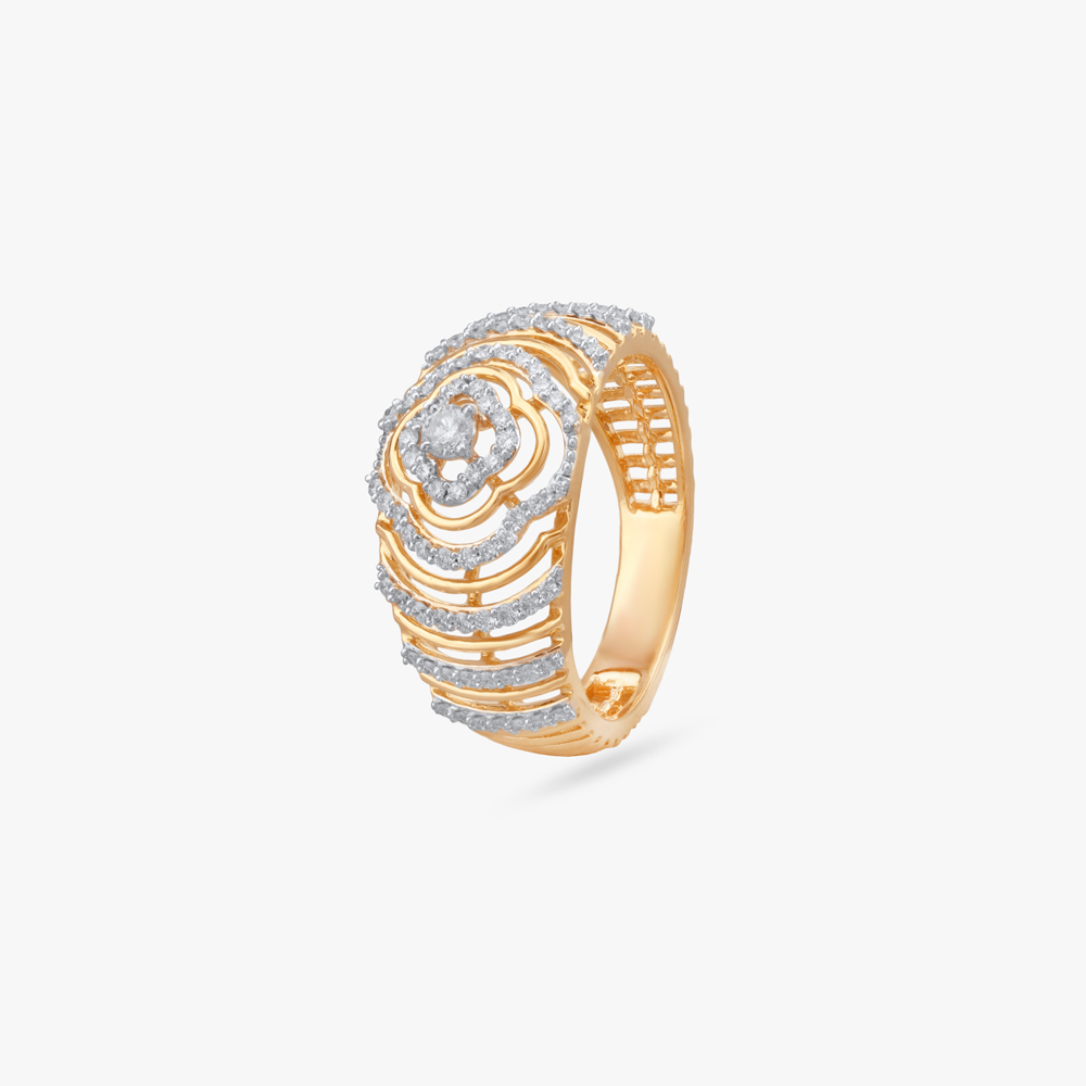 Regal Bloom Diamond Finger Ring