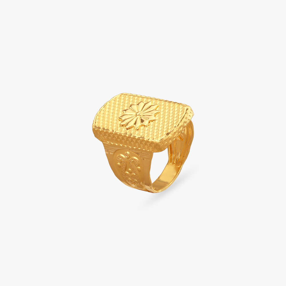Heritage Crest Gold Ring for Men