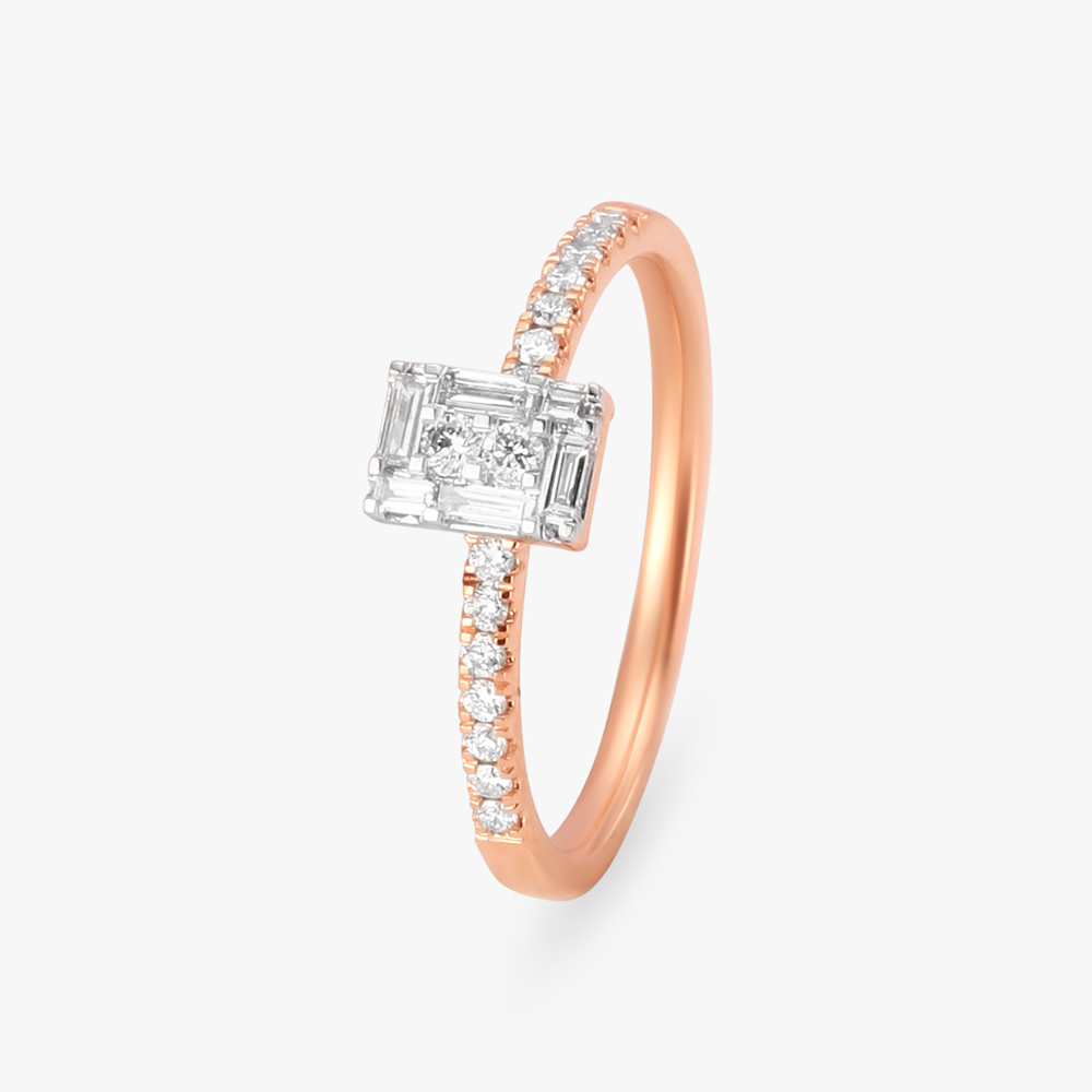 Pristine Diamond Finger Ring