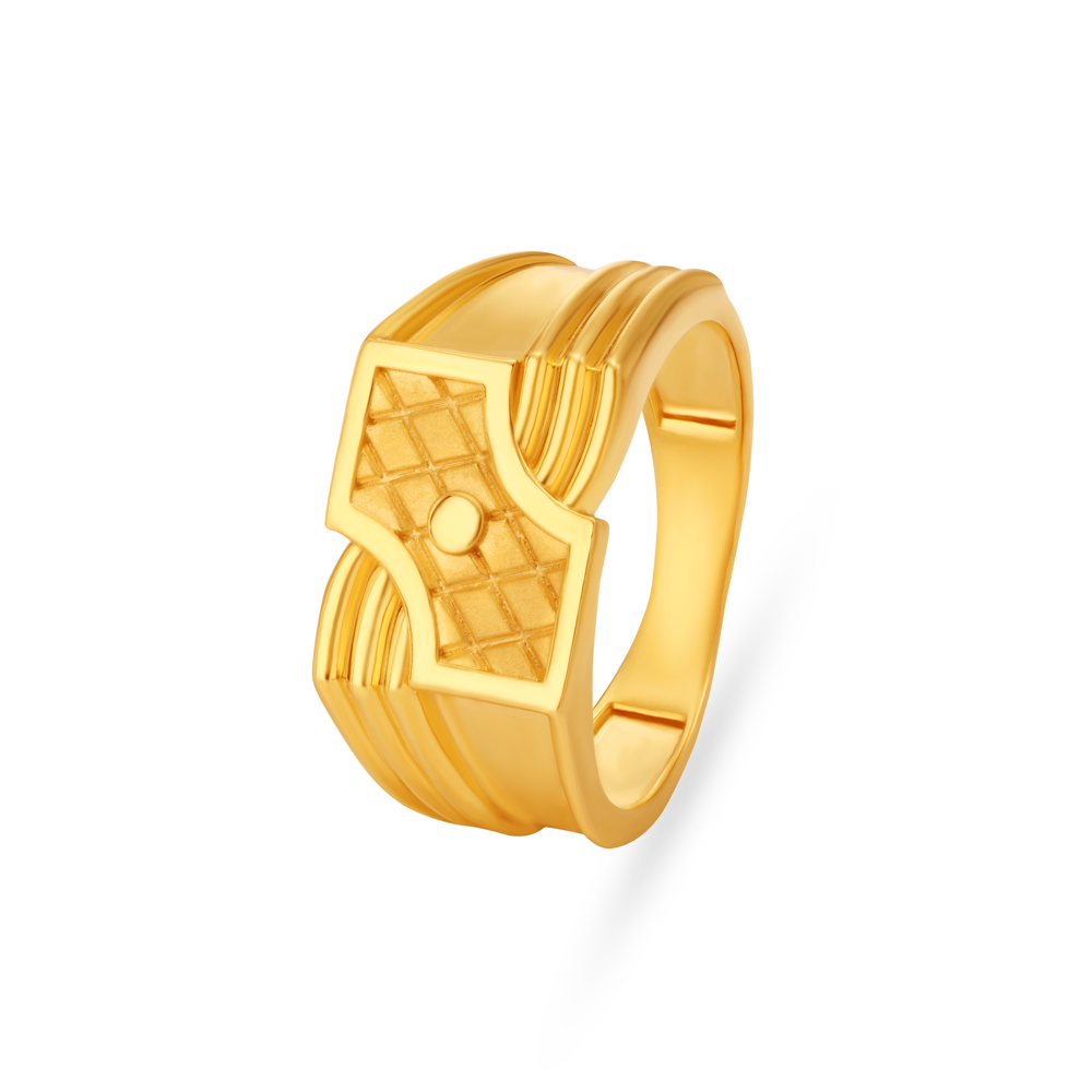 

Criss Cross And Layer Pattern Gold Finger Ring For Men