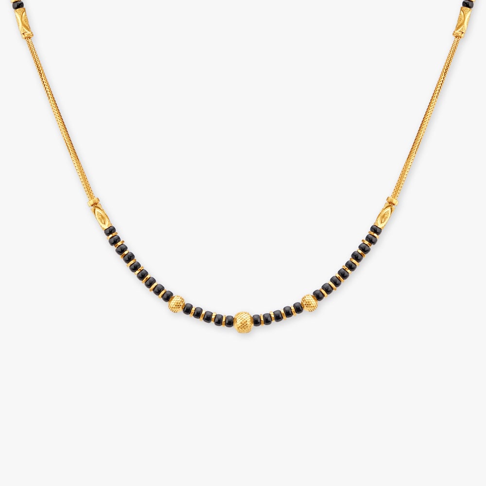 

Elegant Gold Mangalsutra