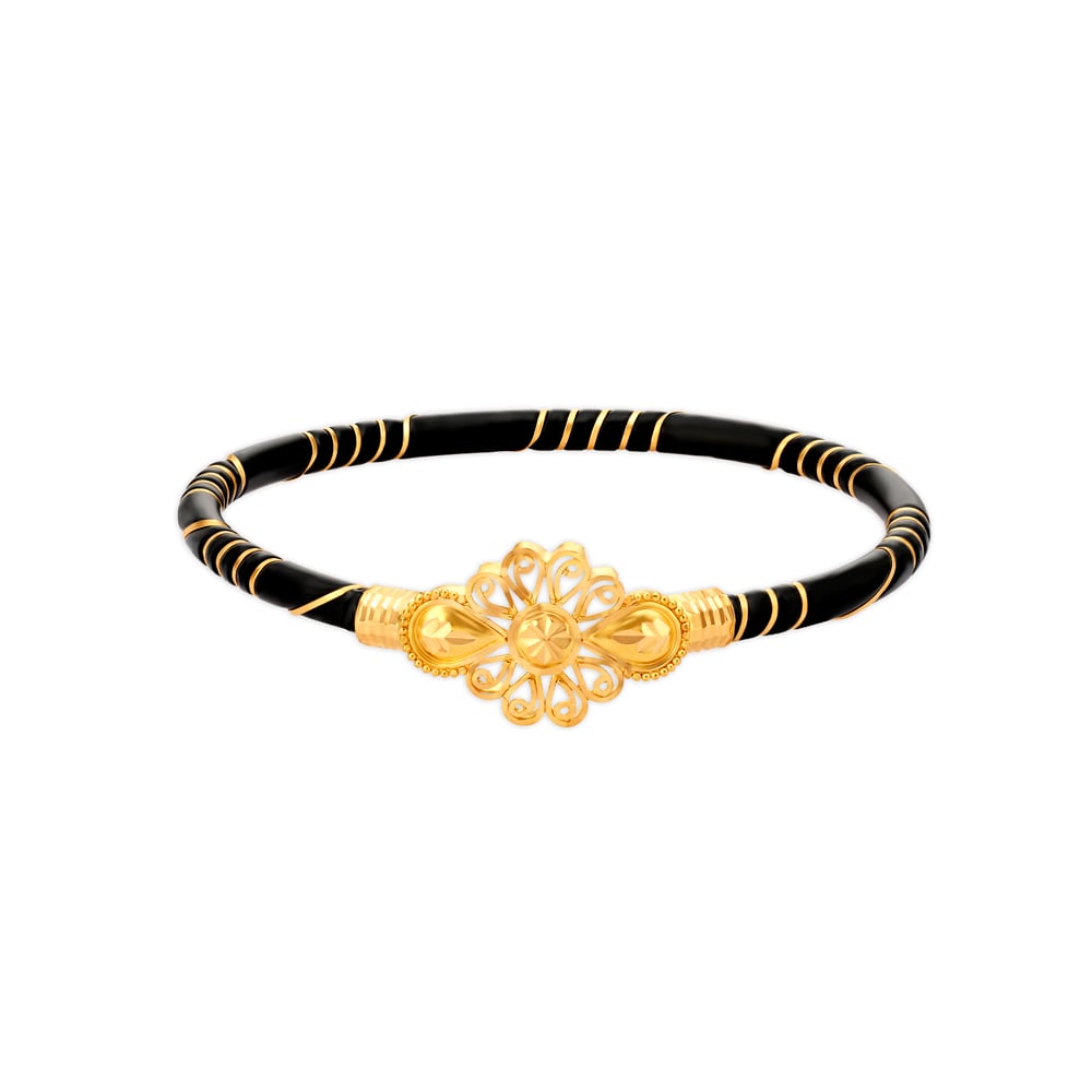 Captivating Gold Bangle