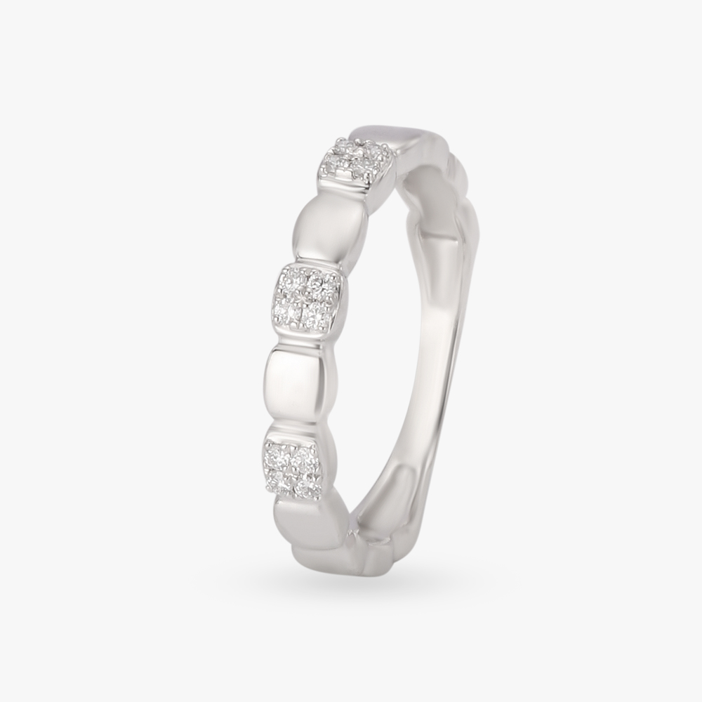 Cubic Diamond Finger Ring