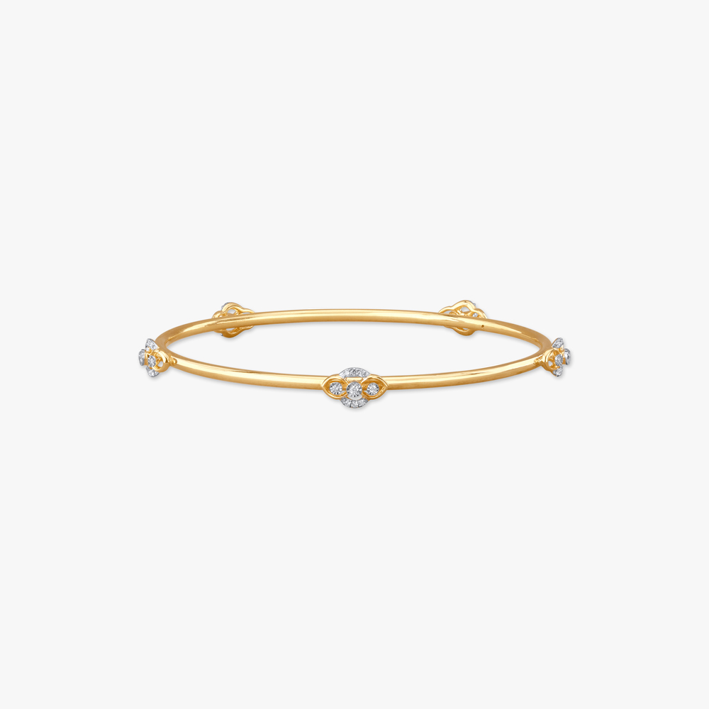 Dainty Dot Diamond Bangle