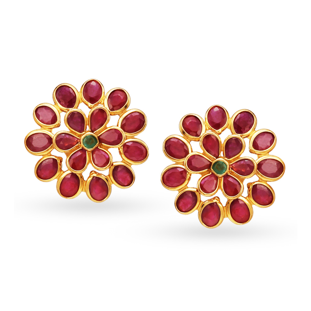 Gorgeous 22 Karat Yellow Gold And Stone Studs