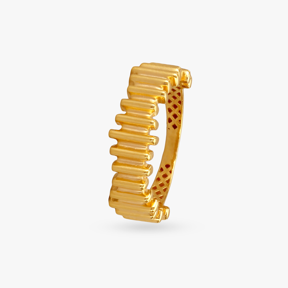 Luxe Textured Gold Finger Ring