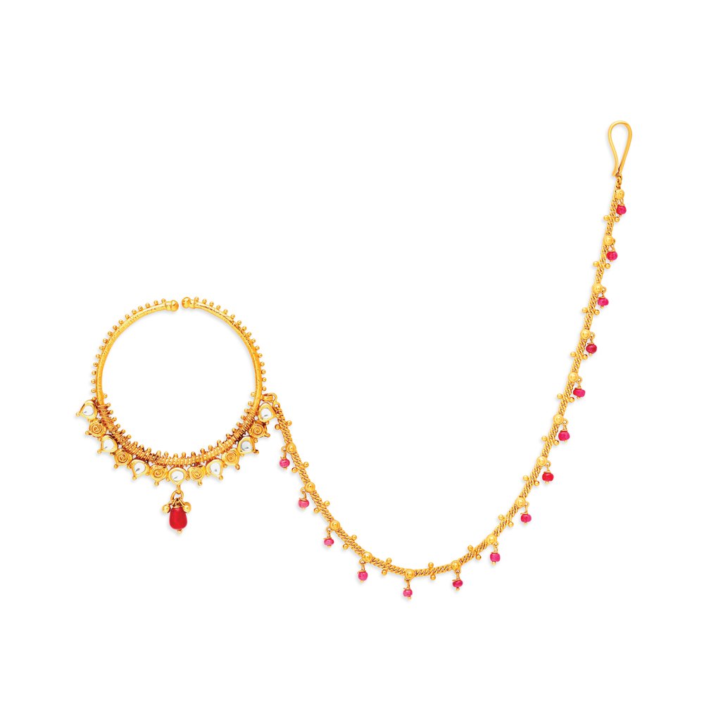Elegant Gold Nath for the Contemporary Bride