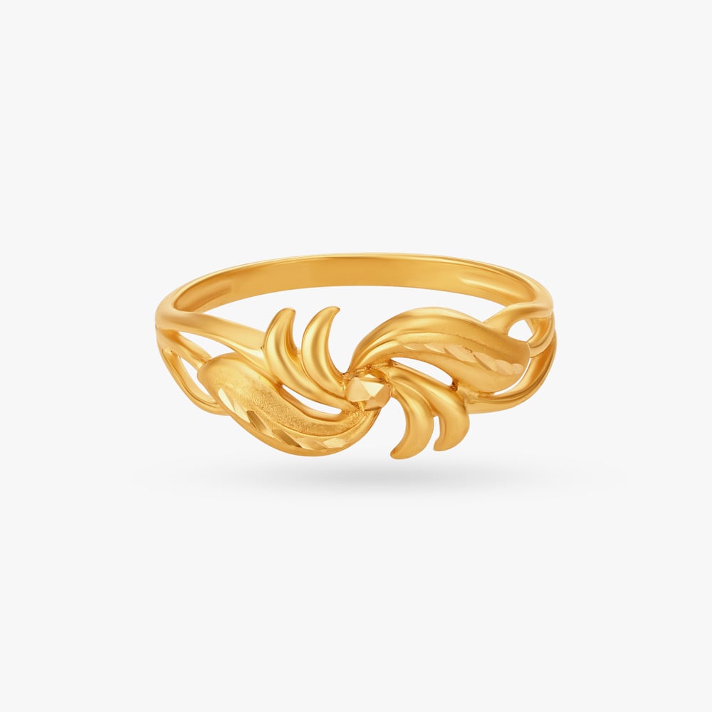 

Timeless Glamor Ring