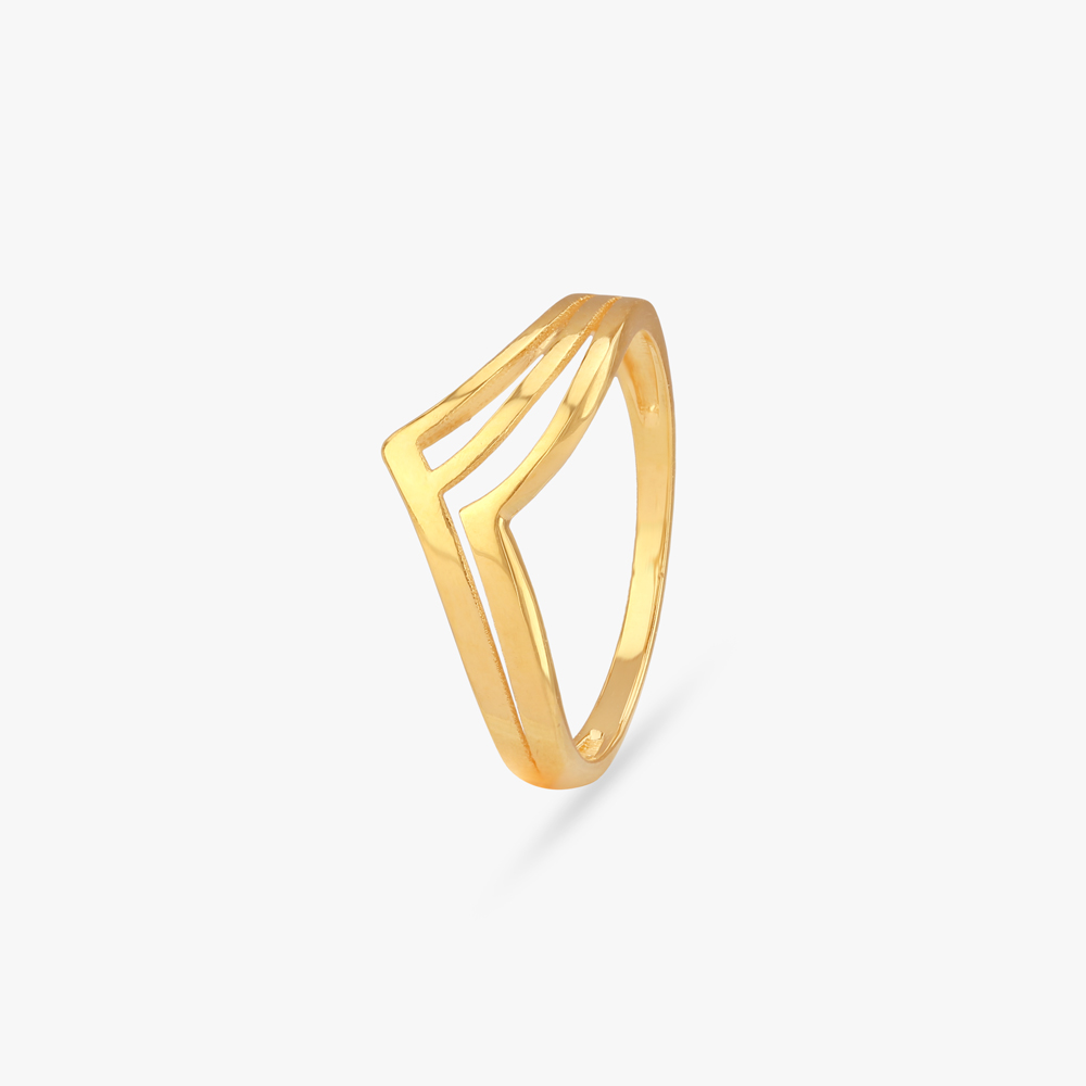 Sculpted Vanki Gold Ring