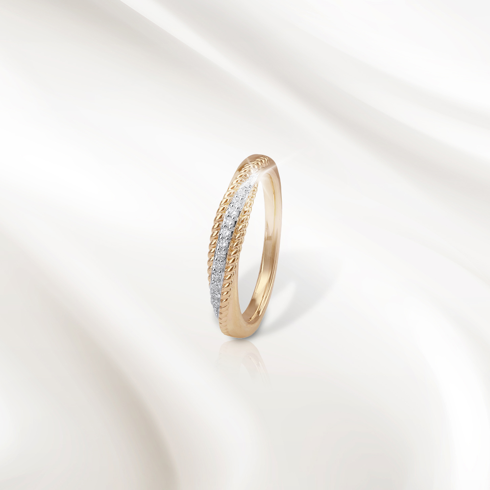 Textured Glow Diamond Ring