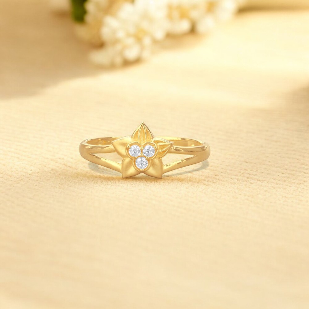 Floral Charm Gold Finger Ring