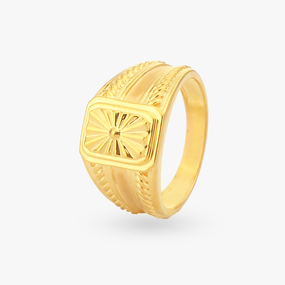

Starburst Gold Finger Ring for Men