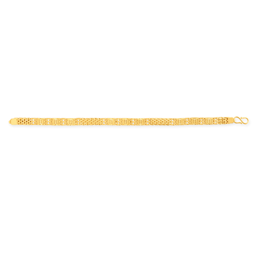Flattering Gold Bracelet for Men