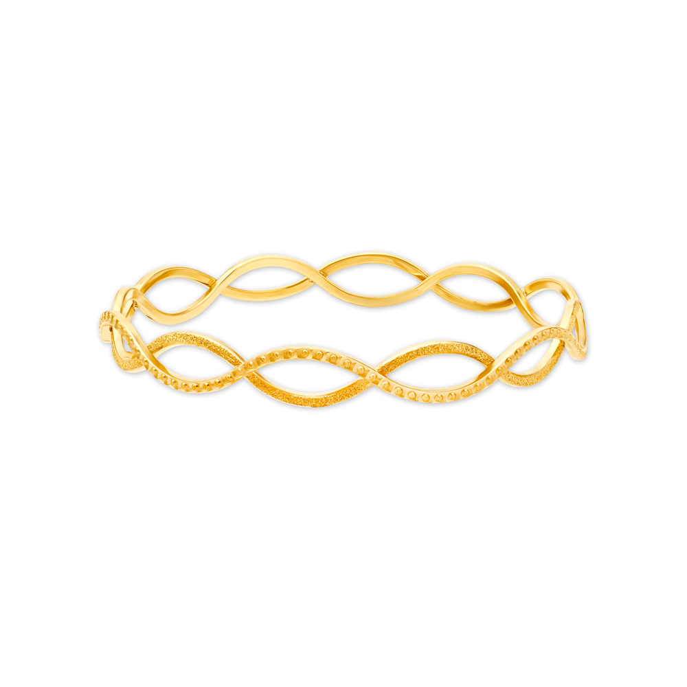 Enchanting Yellow Gold Entwined Bangle