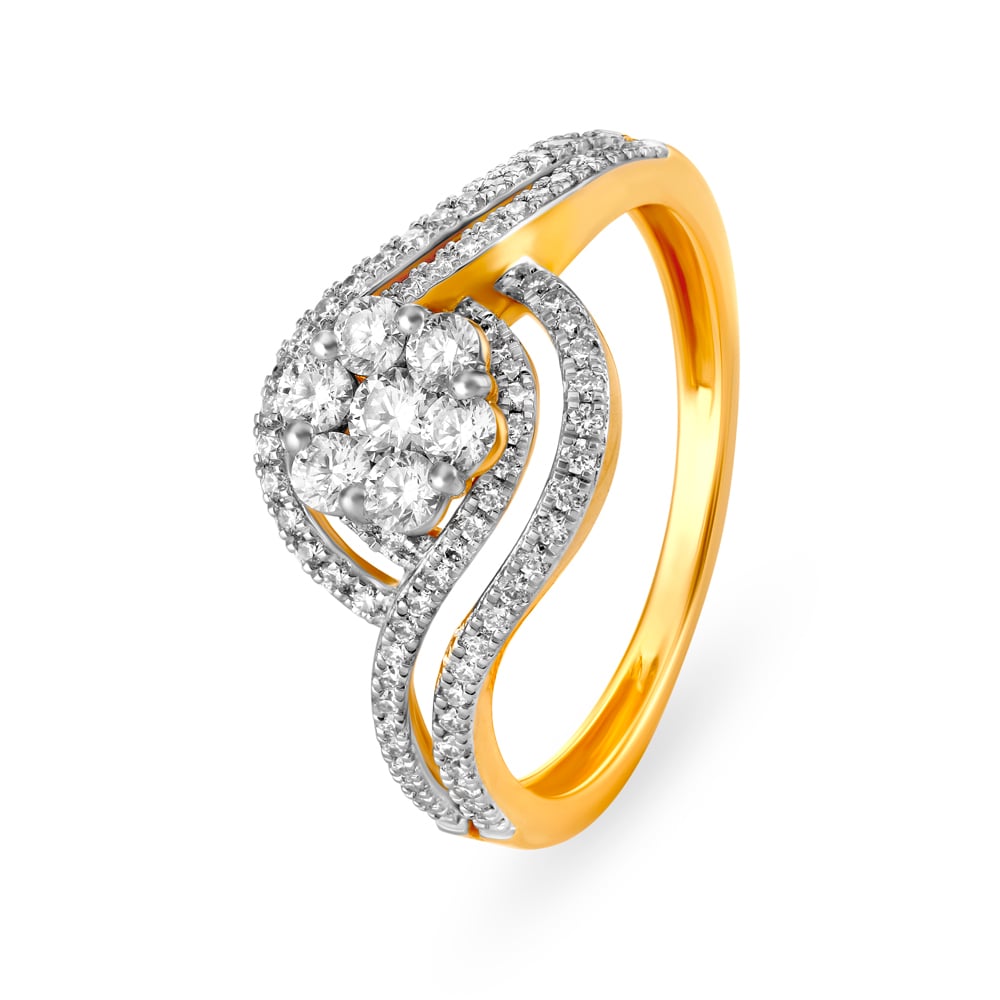 Traditional Floral Gold and Diamond Finger Ring