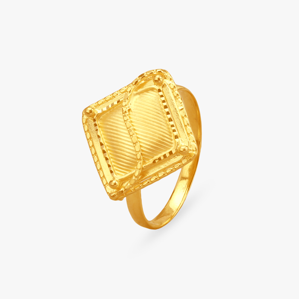 Geometric Radiance Gold Finger Ring