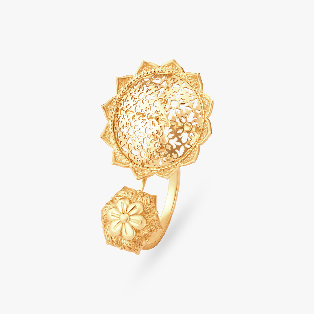 

Exquisite Dome Ring