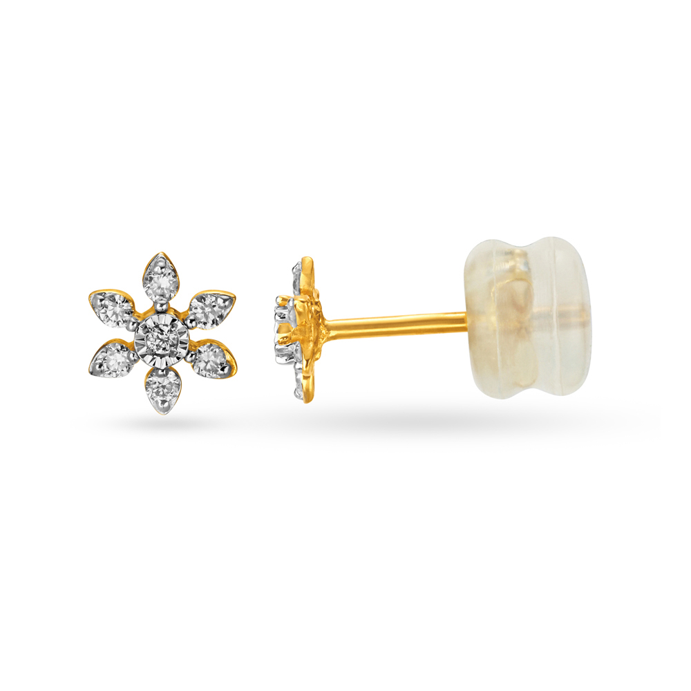 

Floral Diamond Stud Earrings