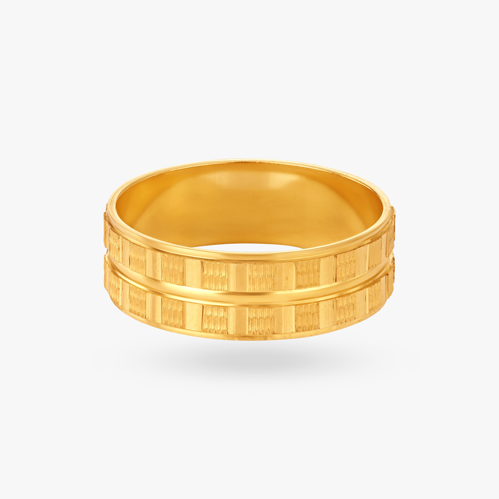 

Architectural Men's Gold Finger Ring