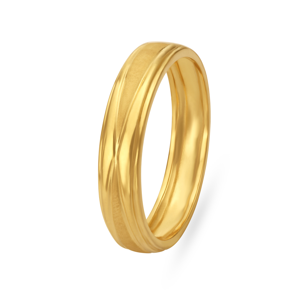 

Sublime Textured Gold Ring for Men