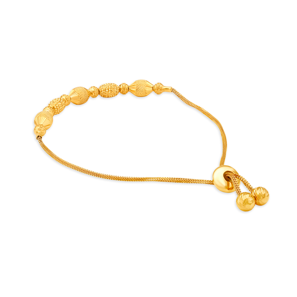 

Opulent Traditional Gold Bracelet