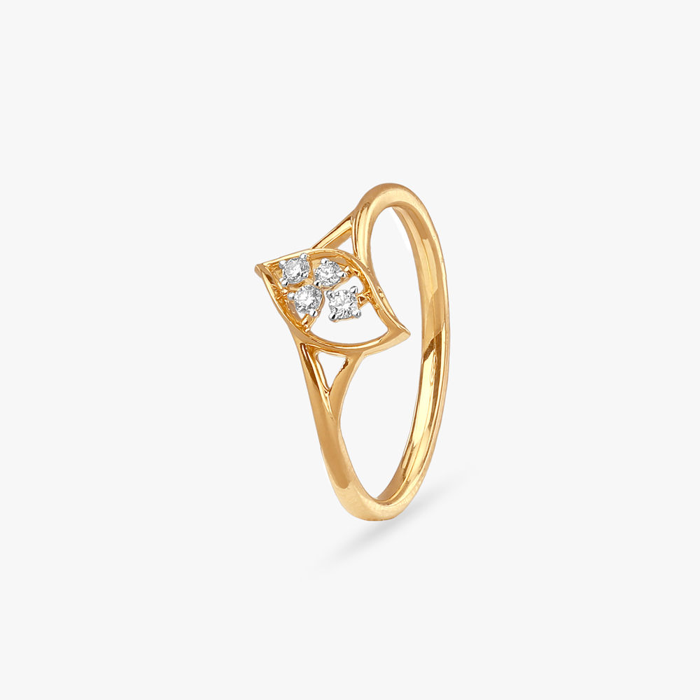 Framed Spark Diamond Ring