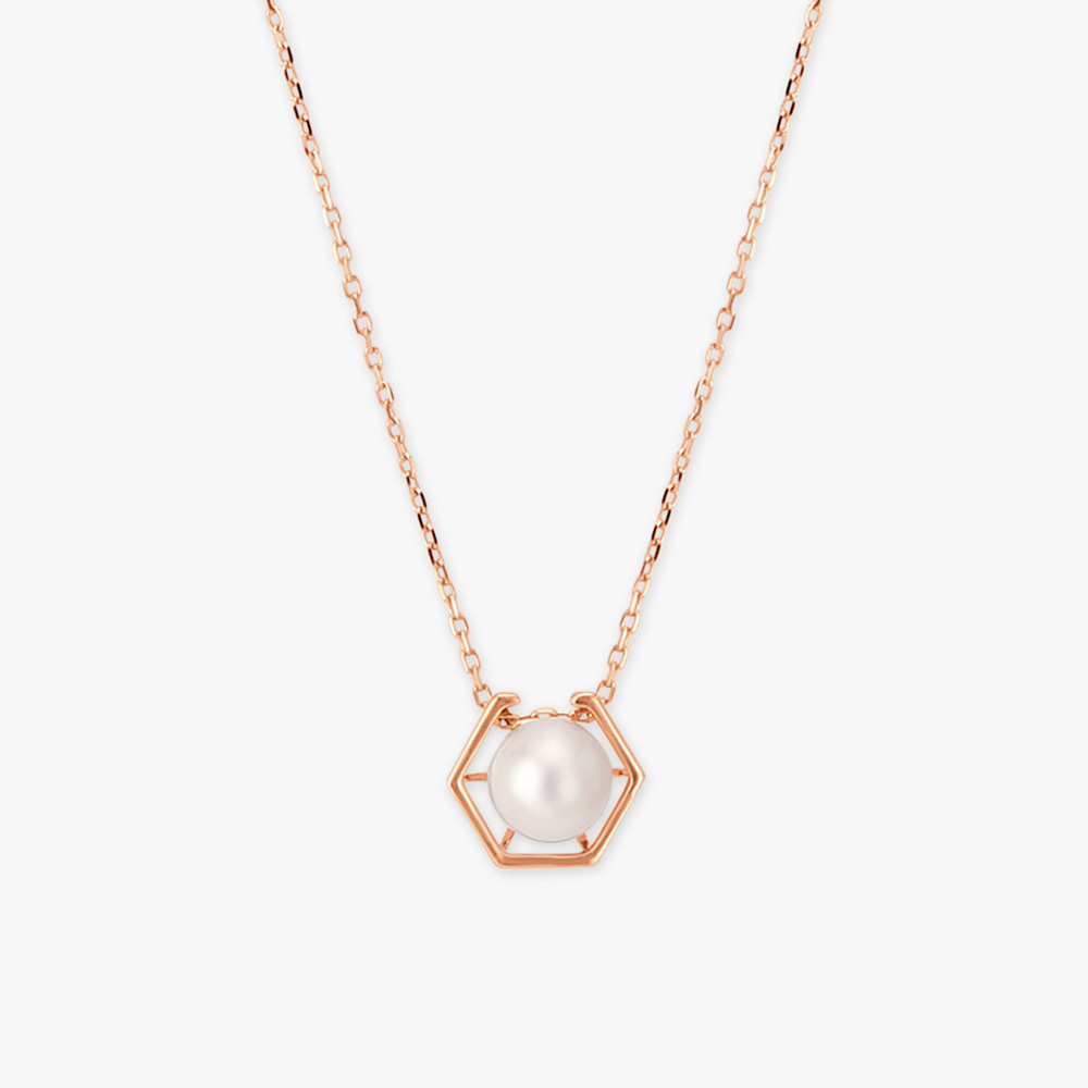 Poise Pearl Pendant with Chain
